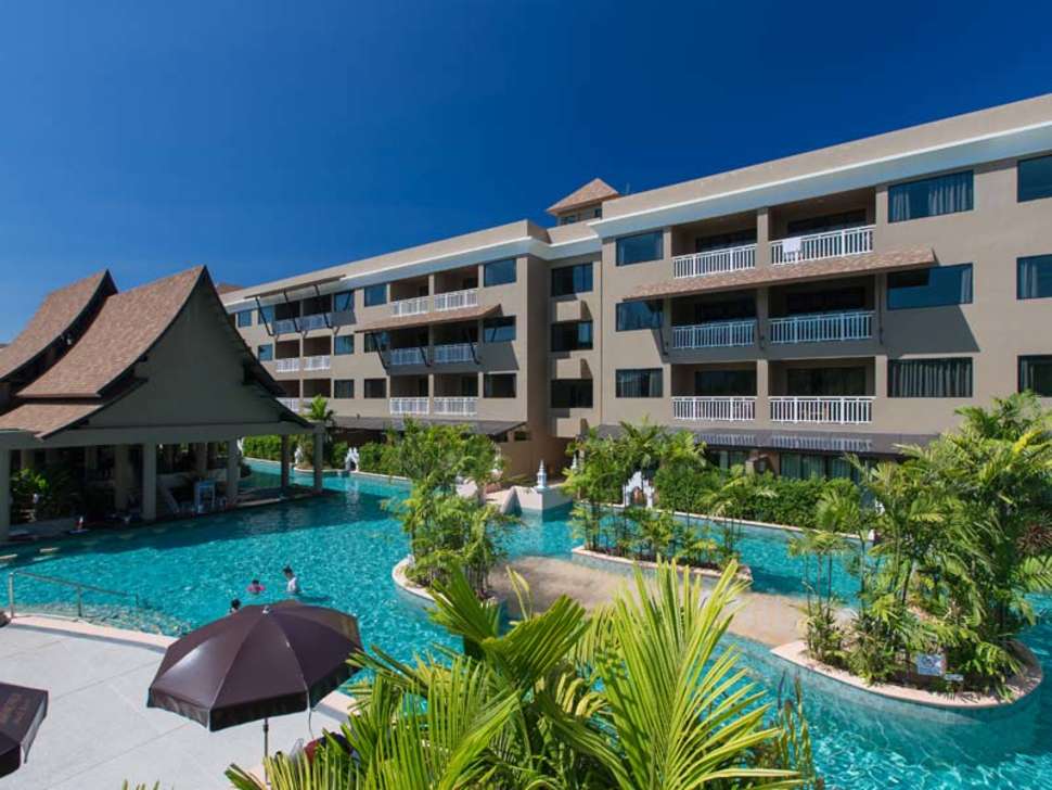 Maikhao Palm Beach Resort.