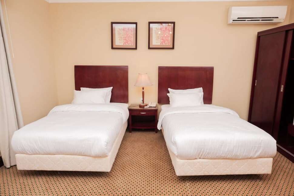 The Villa 604 Powered by look.