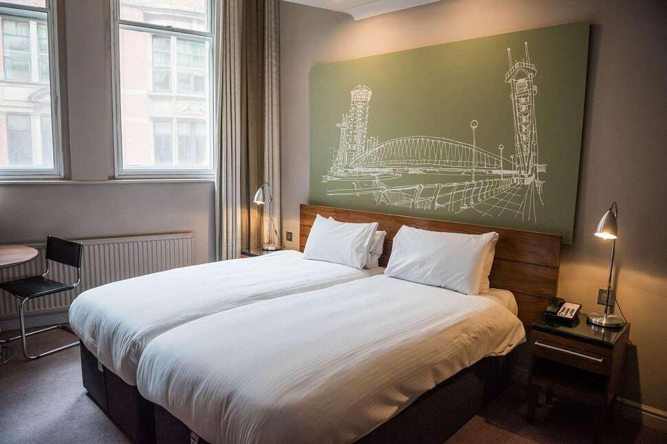 Macdonald Townhouse Hotel.