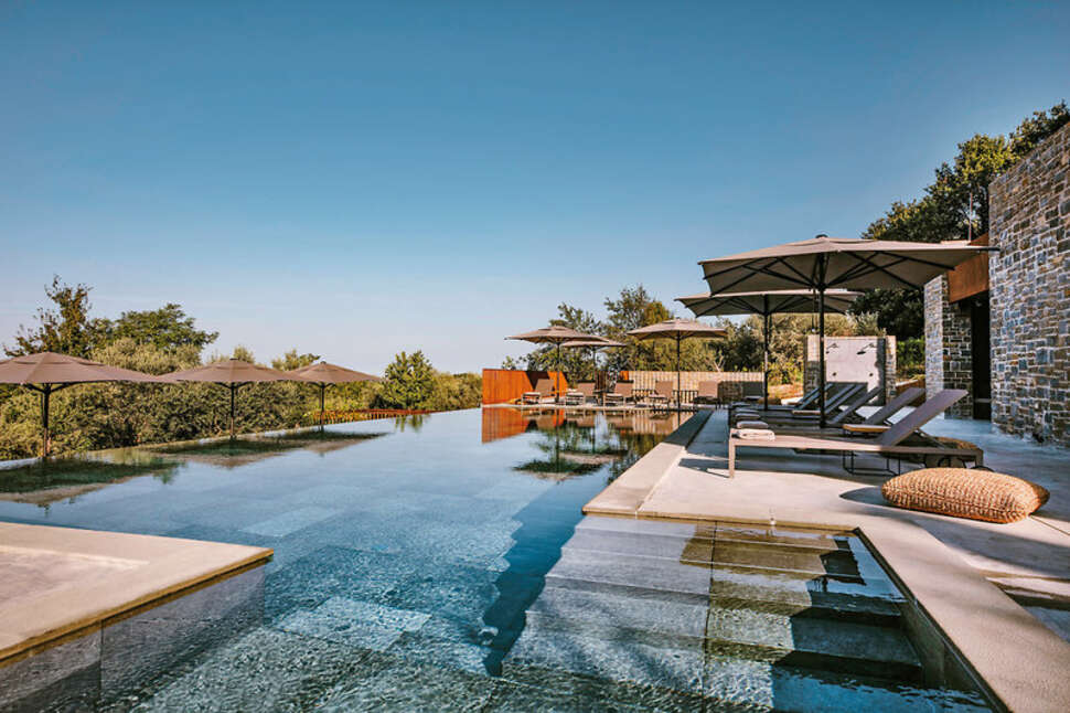 San Canzian Village&Hotel.