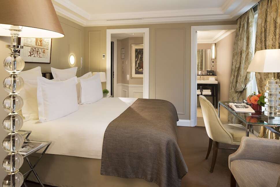 Le Burgundy Paris