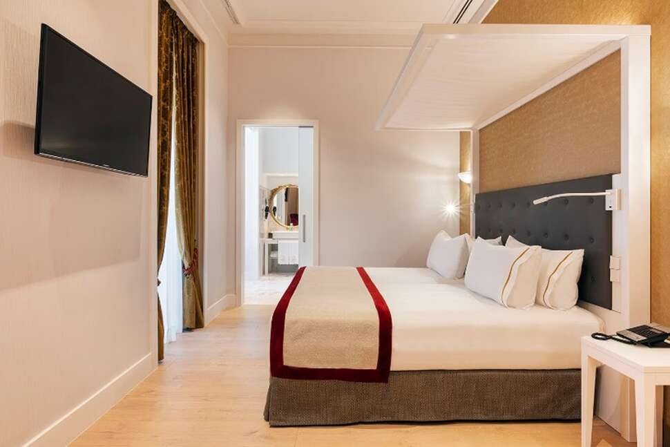 Aurea Ana Palace Hotel by Eurostar.