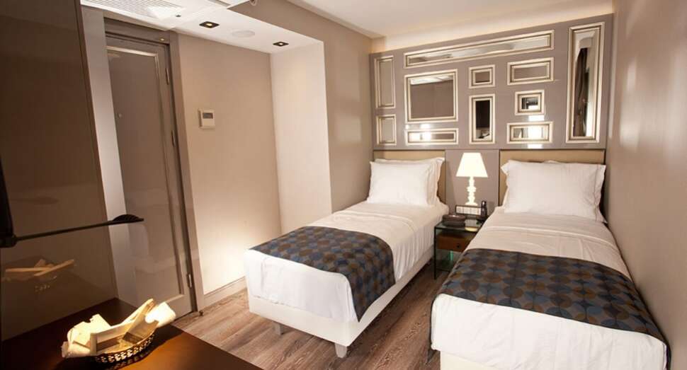La Villa Hotel
