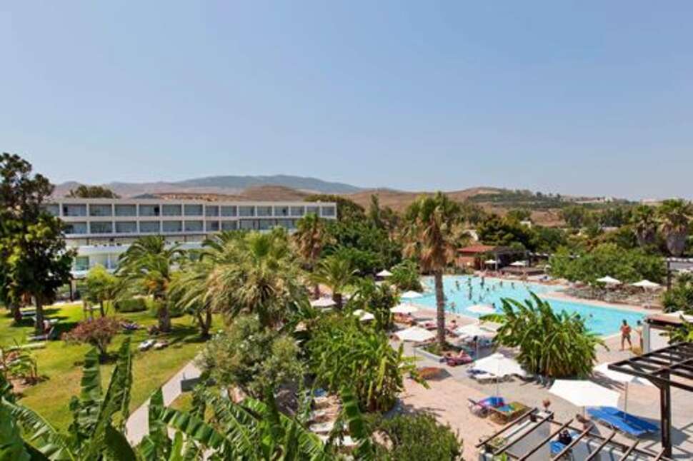 Sun Palace Resort & Spa