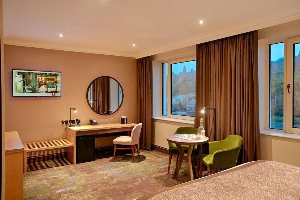The Kingsley Hotel