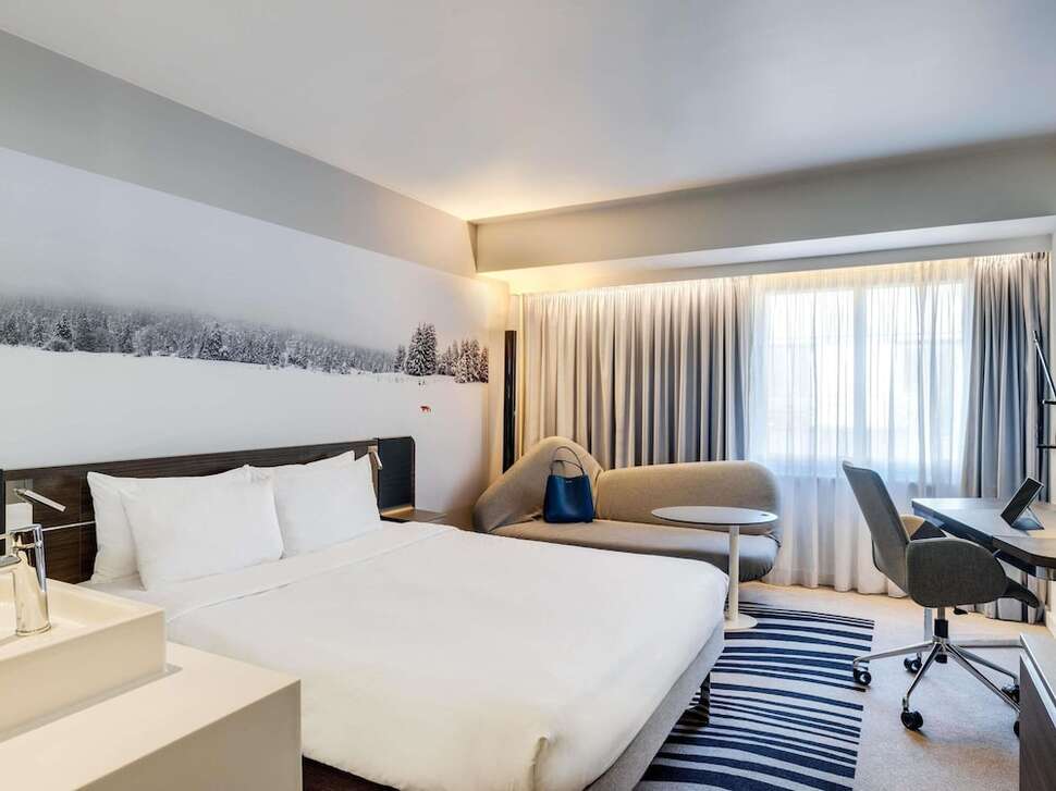 Novotel London Tower Bridge.