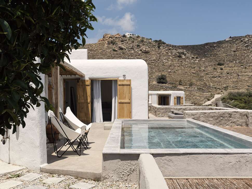 Nomad Mykonos Suites.