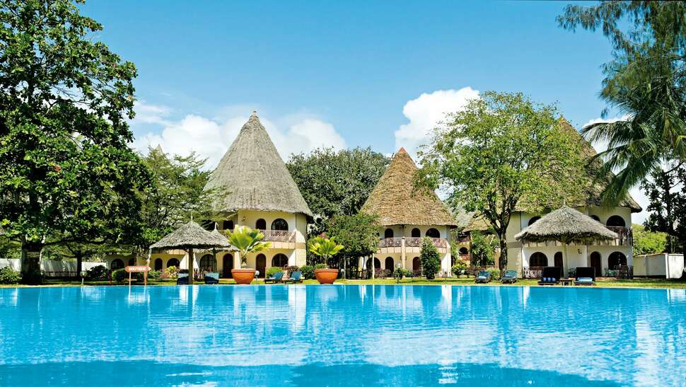 Neptune Paradise Beach Resort&Spa.