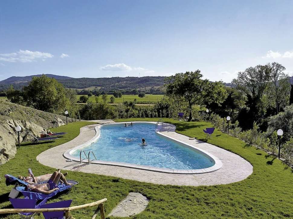 Castello Monticelli.