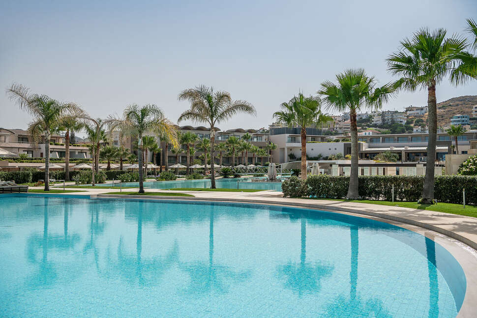 Avra Imperial Hotel.